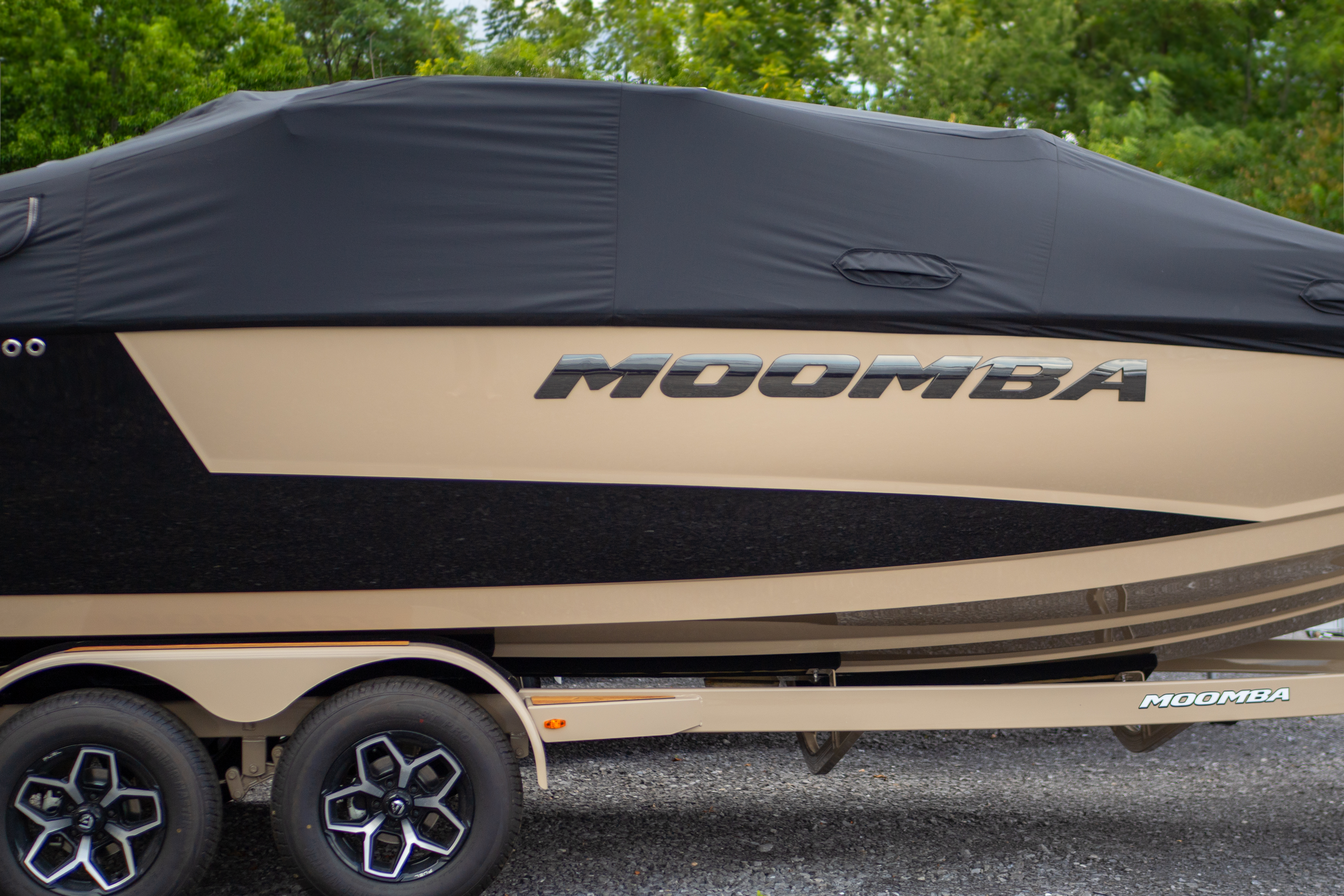 Moomba Over Tower Cover